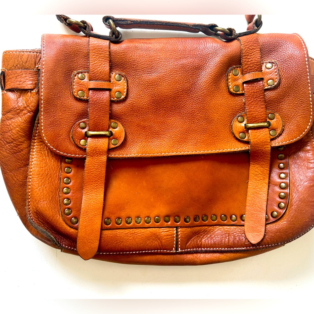Women's Leather Crossbody Satchel in Cognac Brown